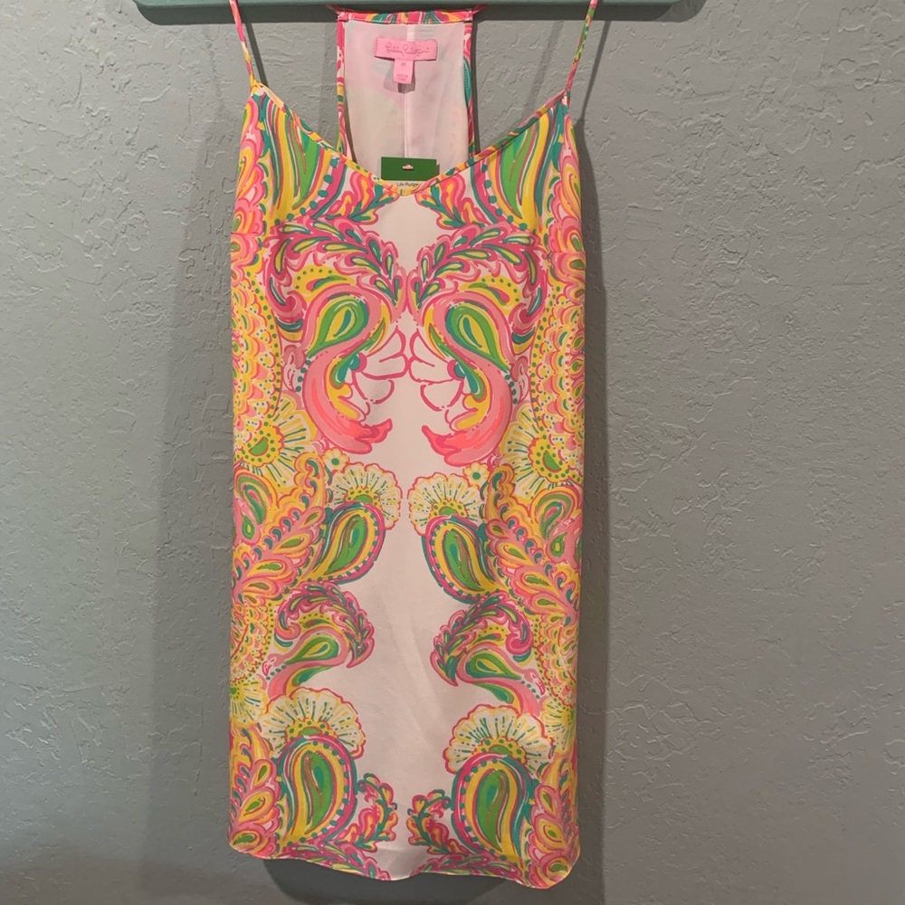 Never been worn, tags on - Lilly Pulitzer Hotty Pink mini Dusk dress